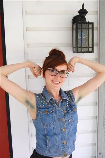 Women Are Dyeing Their Armpit Hair In This Colorful New Trend Curly