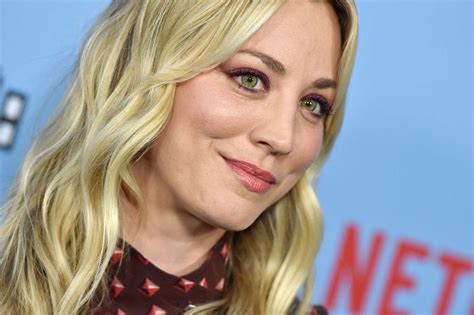 The Big Bang Theory Kaley Cuoco Se Confie Sur Ses Scènes Télé Star