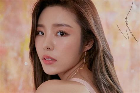 This is mamamoo's fan page! MAMAMOO Wheein reprend les charts principaux en temps réel ...