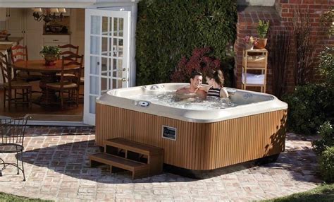 Jacuzzi J 365 Hot Tub Specs Pricing And Deals In Spain