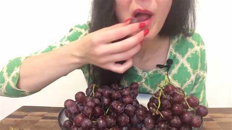 Виноградная диета - YouTube Картинка - Виноградная диета - YouTube