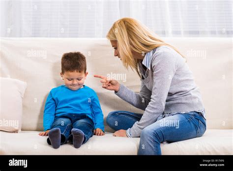 Scolding Child Mother Hi Res Stock Photography And Images Alamy