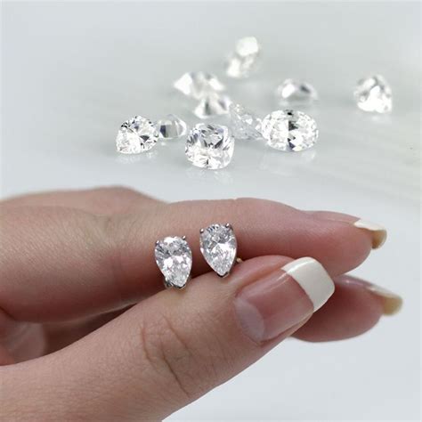 Select Your Unique Shape Diamond Studs Benefits Of Buying Fancy