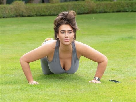 Lauren Goodger Working Out In An Essex Local Park Celebmafia