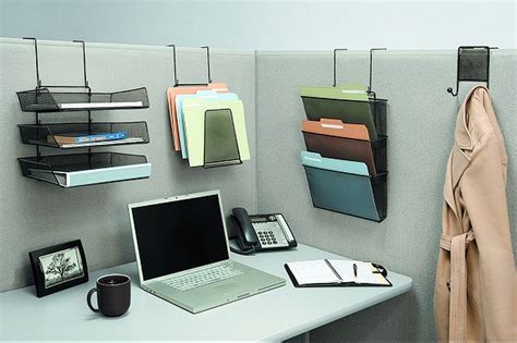 20 Best Office Cubicle Decor Ideas For Fun Environment Cubicle