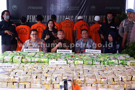 Polri Musnahkan Sabu Sebanyak 373 Kg 17 Kg Ganja Dan 705 Butir Ekstasi