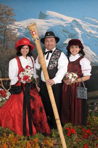 Swiss Traditional Dress Traditional Dresses Beautiful Costumes Folk