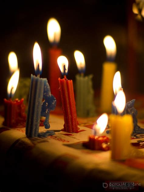 Se celebra con la iluminación en las calles, así como encendiendo velas en familia en todo el país. Por qué se prenden las velitas el 7 de diciembre » PRENSA ...