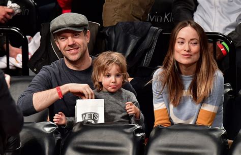 Olivia Wilde Thanks Strangers For Help After Meltdown From Son 5