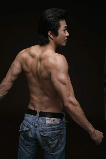 If your lower back pain is related to muscle tension or spasm, biofeedback can help you train your muscles to. Kwon Sang-woo (권상우) - Picture | Kwon sang woo, Back ...