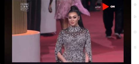 محمد سامي يكشف عن طلبه الوحيد للمشاركين في البرنس قبل. صور.. شيرين رضا بإطلالة زرقاء جريئة وميريهان حسين وريم ...