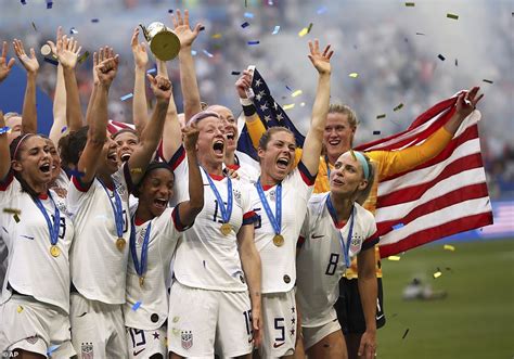 2) futebol feminino de campo o futebol das mulheres ainda carece de competições e exposição na mídia. Copa do Mundo de Futebol feminino 2019 - Estados Unidos é ...