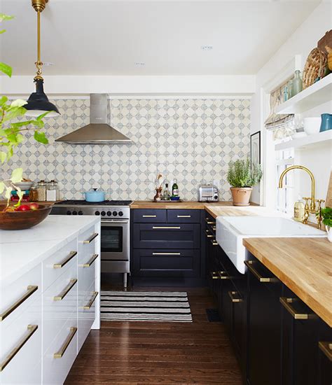 House And Home A Look Inside House And Home Editors Covetable Kitchens