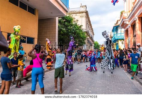 Havana Cuba 04162015 Colorful Stilt Walkers Stock Photo 1782374018