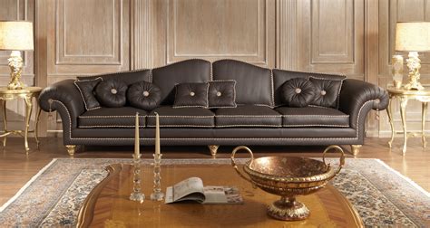 Luxury Sofas In Leather Classic Style Modern Beauty