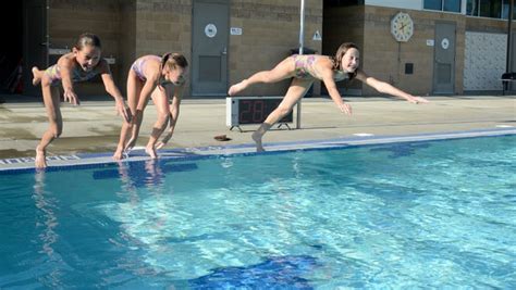 Von Scherr Sisters Make A Splash In Valley Sports