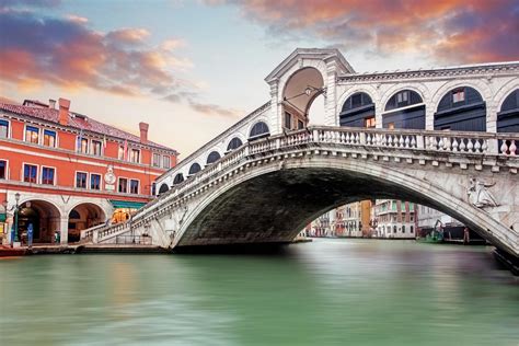 11 Places To See The Venice Sunset You Wont Want To Miss I Boutique