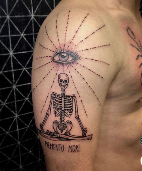 30 Unique Memento Mori Tattoos You Must Try Style VP Page 3