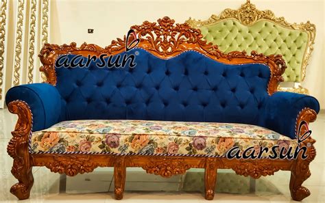 Modern country design teak wood sofa set. Handcarved Sofa Set 5 Seater in Teak Wood YT-285