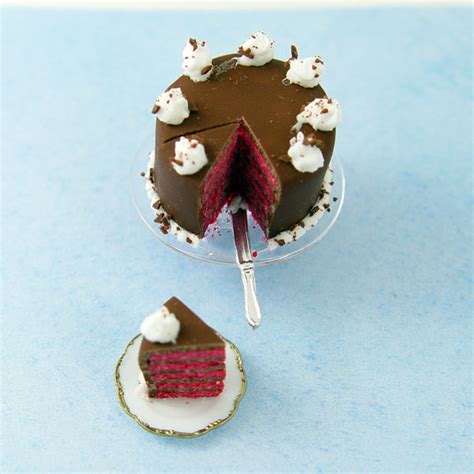 I would rather use a different recipe for. Red Velvet Cake on Glass Plate w/Chocolate Frosting ...