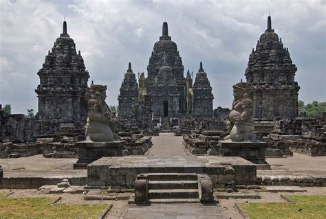 Peninggalan Kerajaan Budha Di Indonesia Peninggalan Malaya