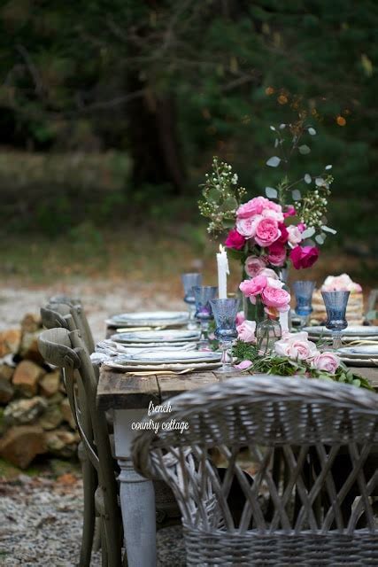 7 Romantic Inspired Simple Table Settings That Are Perfect French