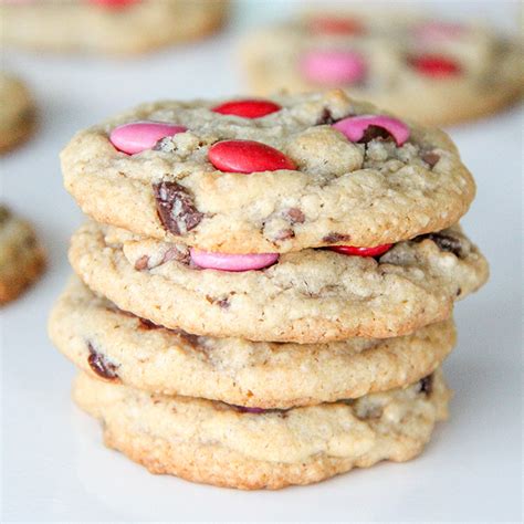Homemade m&m cookies, chocolate chip, valentine's day. Valentines Day Chocolate Chip Cookies - A Pretty Life In ...