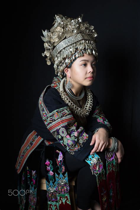 Hmong Chinese | Hmong clothes, Hmong fashion, Boho fashion hippie