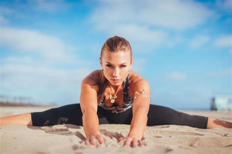Wallpaper Model Sea Sand Sitting Person Vacation Nicole Mejia Girl Beauty Hand Leg