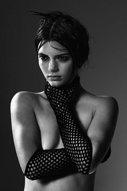 Kendall Jenner Poses For A Seductive Picture Kendall Jenner Hot And Sexy Pictures Kendall