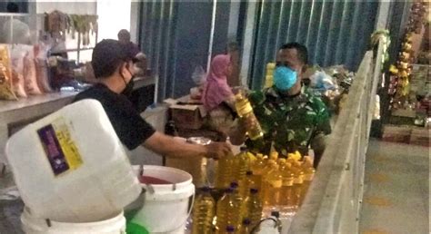 Kodim 0734kota Yogyakarta Babinsa Brontokusuman Sapa Pedagang Pasar