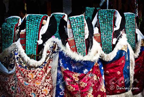 Aqua by el gaucho, seattle: Traditional women of Ladakh… - Dwiraj Bose Photography