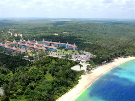 Kota tinggi, desaru, 81930, malaysia telephone: Best Price on Lotus Desaru Beach Resort & Spa in Desaru ...