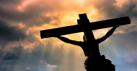 Printable pictures of jesus on the cross. 10 Powerful Facts About the Cross of Christ & His ...