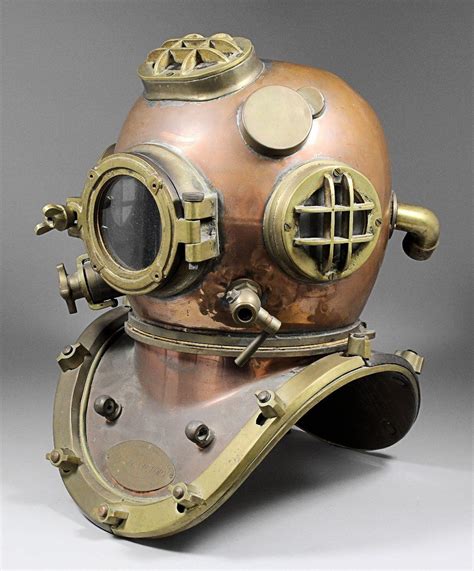 Amron international is the largest stocking distributor for kirby morgan commercial diving equipment and spare parts. Best 25+ Diving helmet ideas on Pinterest | Diving suit ...