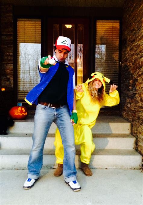 13 Incredibly Easy Group And Couple Halloween Costume Ideas Funny Couple Halloween Costumes