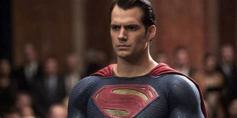 Henry Cavill Officially Announces His Return As Superman Share The