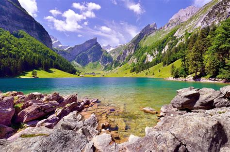 Hoffentlich zu beginn des nã¤chsten jahres , denn wir haben die konstruktion bis zum 5. Bergsee in der Nähe vom Säntis in der Schweiz. | Urlaub ...