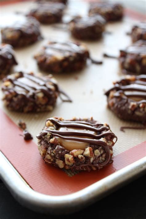 Turtle Thumbprint Cookies Cookie Recipes Caramel Recipes Yummy Sweets