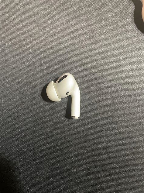 憧れの Apple国内正規品 Airpods Pro イヤホン R右耳 のみ 片耳 Kochi Otmainjp