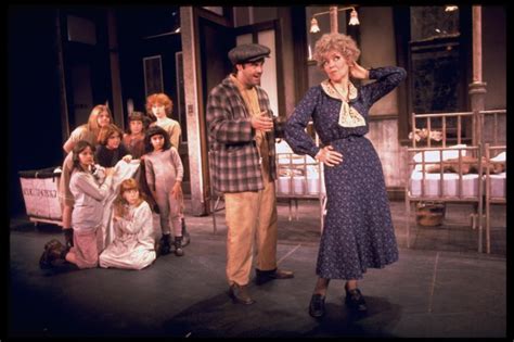 R Dorothy Loudon As Miss Hannigan W Orphans Incl 3l Andrea Mcardle