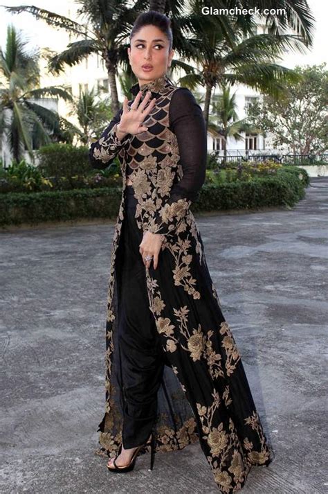 Kareena Kapoor Sizzles In Anamika Khanna Black And Gold Outfit