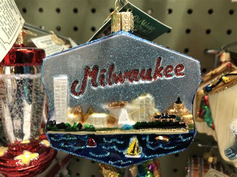 Milwaukee Skyline Christmas Ornament Christmas Ornaments Christmas