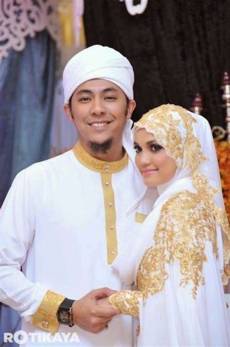 Akademi darul iftak diasaskan oleh ustaz mohamad wadi annuar bin ayub bertujuan untuk melahirkan ilmuan islam berprestasi tinggi. GAMBAR MAJLIS PERKAHWINAN SYAMSUL YUSOF DAN PUTERI SARAH ...