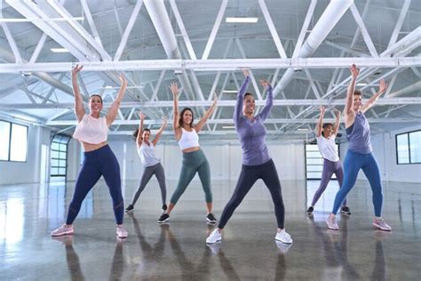An Inside Look At Jazzercise The 80s Exercise Phenomenon That S Still Going Strong