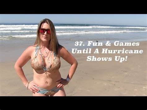 We Go To A Nude Beach Lazy Gecko Vlog Youtube