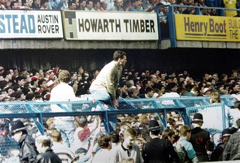 What Happened At The Hillsborough Disaster Footage Of The Day Metro News