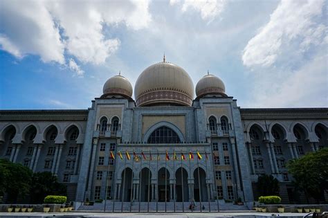 The seat of government was shifted in 1999 from kuala lumpur due to the overcrowding and congestion there. Putrajaya (Malaysia): Die besten Sehenswürdigkeiten & Tipps