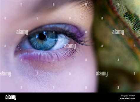 Close Up Of A Teen Girls Blue Eye Stock Photo Alamy