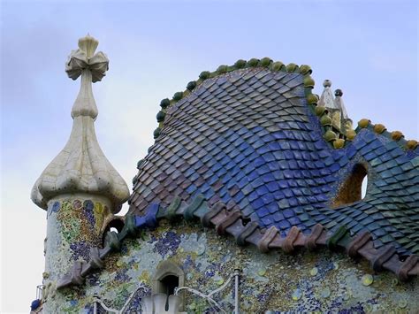 The Dragon On The Roof Casa Batlló Barcelona Catalonia Flickr